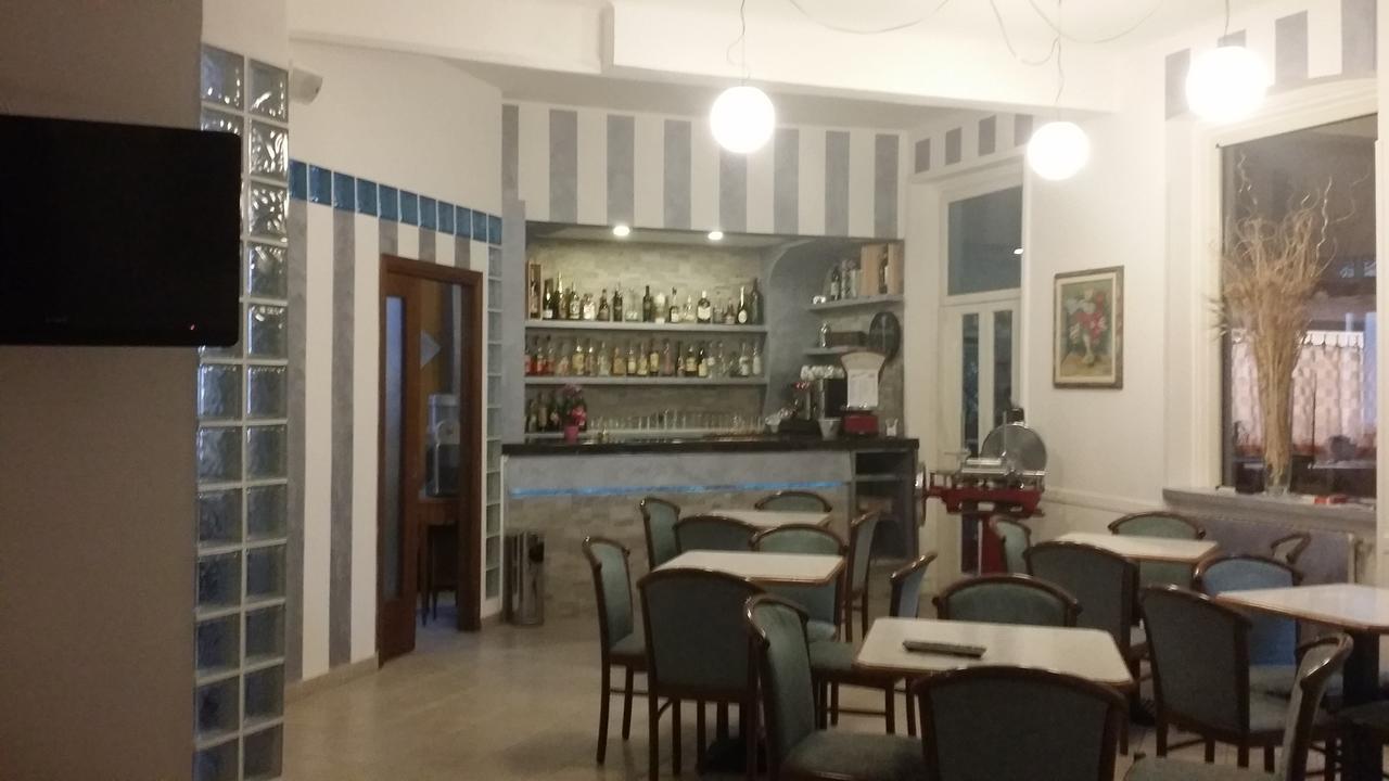 Hotel San Giorgio Αλάσιο Εξωτερικό φωτογραφία